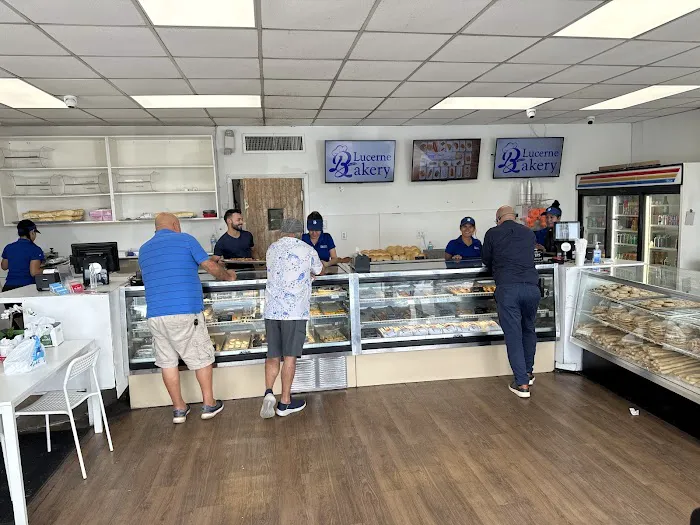 Lucerne Bakery Picture 4
