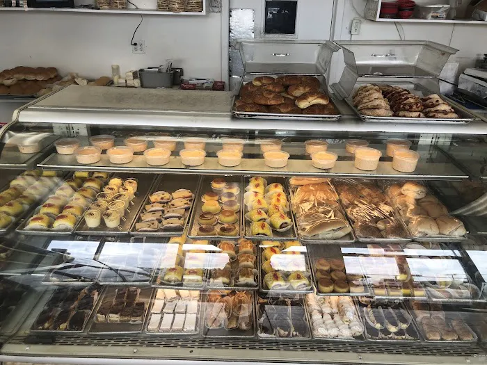 Lucerne Bakery Picture 1