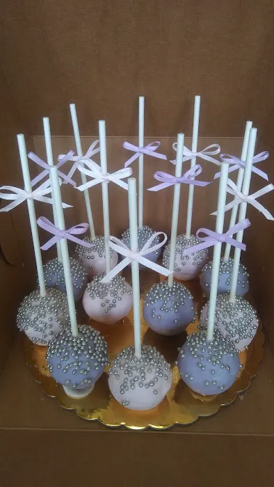 Todo Dulces Custom Cake & Dessert Studio Picture 7