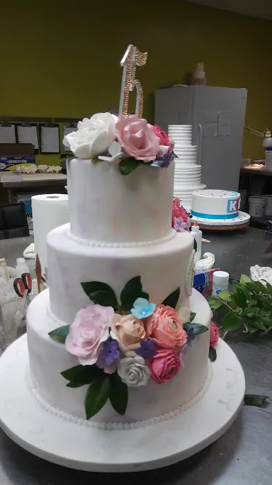 Todo Dulces Custom Cake & Dessert Studio Picture 1