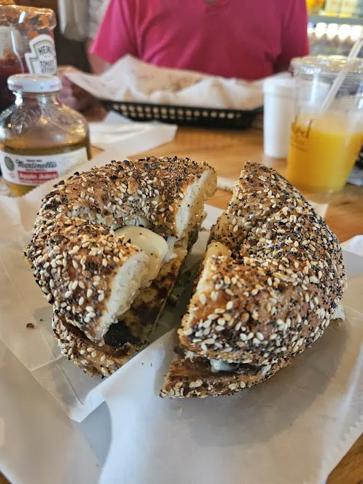 Toasted Bagelry & Deli Picture 6
