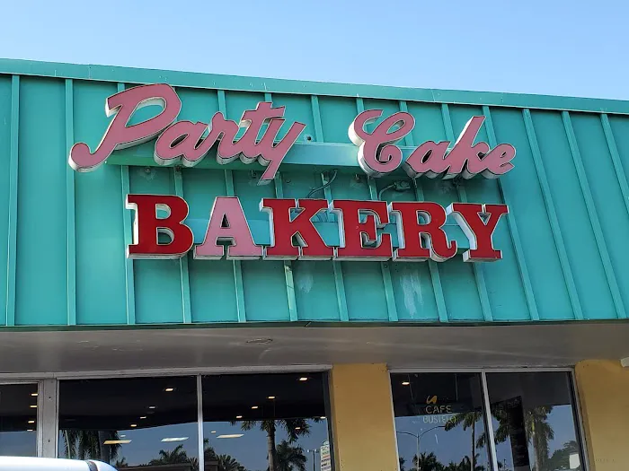 Party Cake Bakery Picture 10
