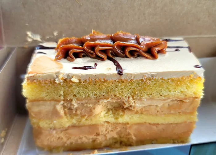 Party Cake Bakery Picture 3