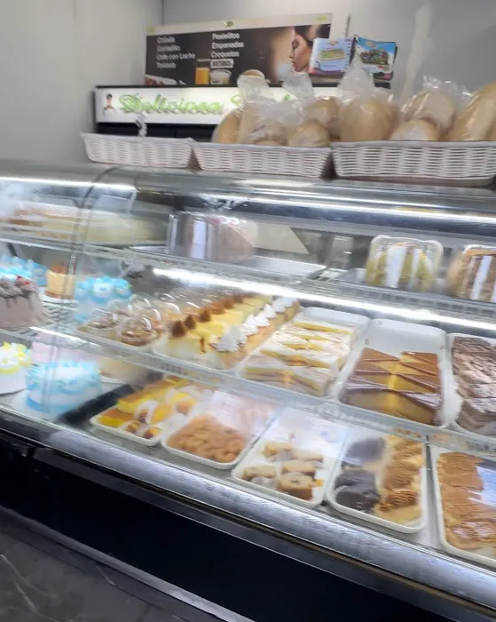 Deliciosa Bakery Picture 5