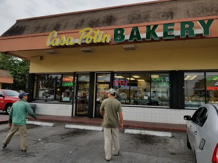 Casa potin Bakery Picture 6