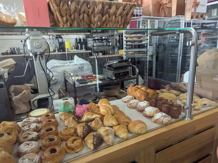 Atelier Monnier Bird Road, French Bakery & Cafe Picture 1