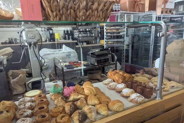 Atelier Monnier Bird Road, French Bakery & Cafe
