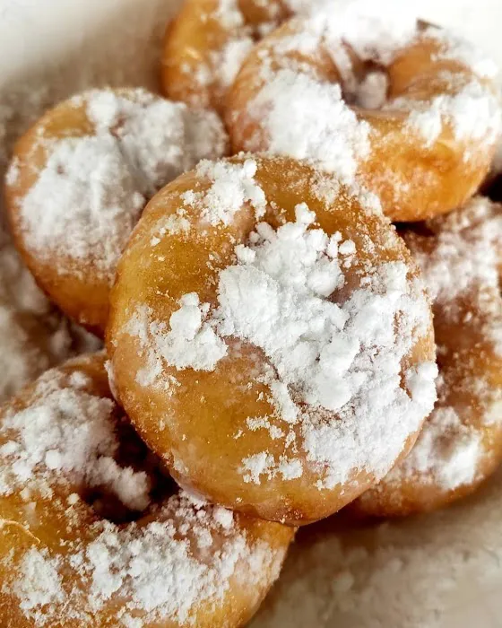 FranCo's Donuts Picture 8