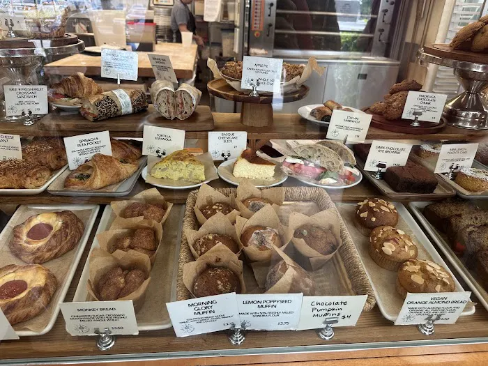 Madruga Bakery Picture 4