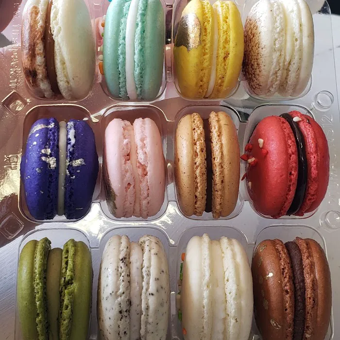 Simply Cakes Picture 10