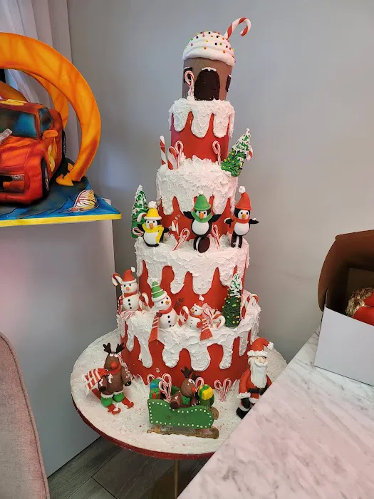 Divine Delicacies Cakes Picture 3