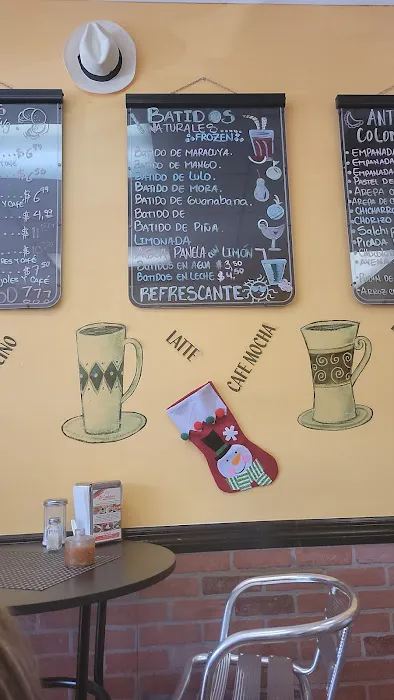 La Candelaria Bakery Picture 2