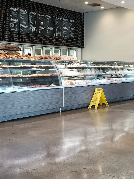 Party Cake Bakery Picture 5