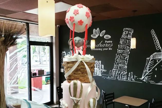 Almendrares Pastry