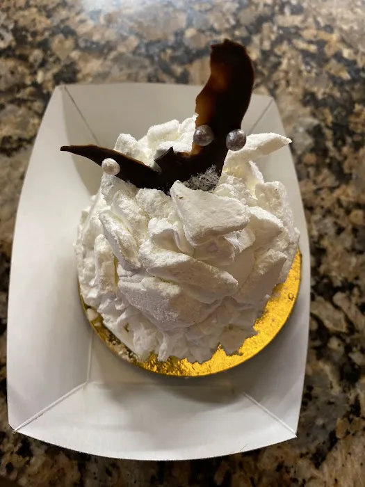 Pinecrest Bakery - Kendall Picture 10