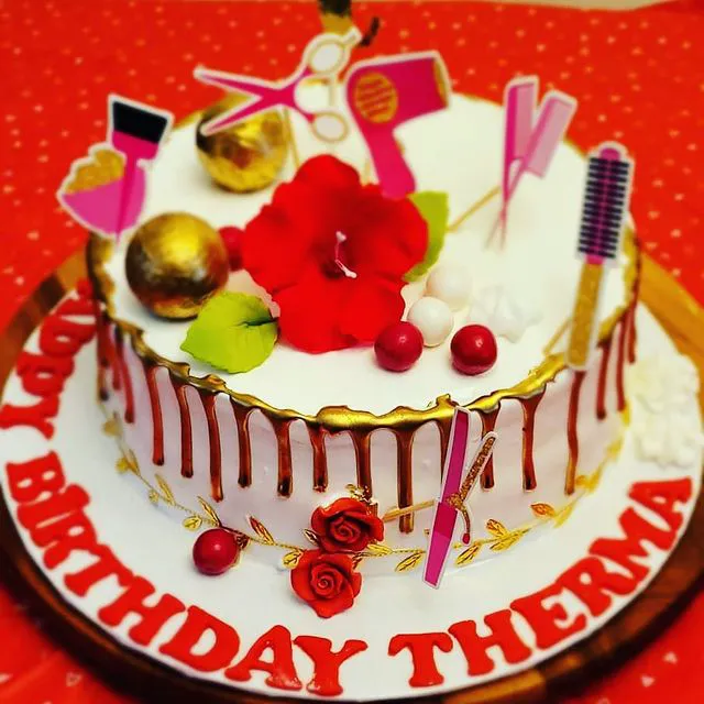 Dominican Lora Cake Designs Picture 1
