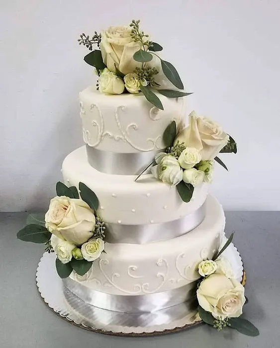 Selva's Cake Designers Picture 2