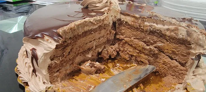 Party Cake Bakery Picture 6
