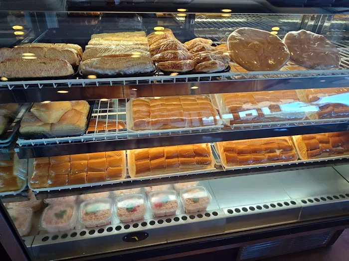 Party Cake Bakery Picture 10