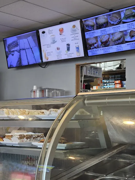 L'Arte Bianco Bakery Picture 10