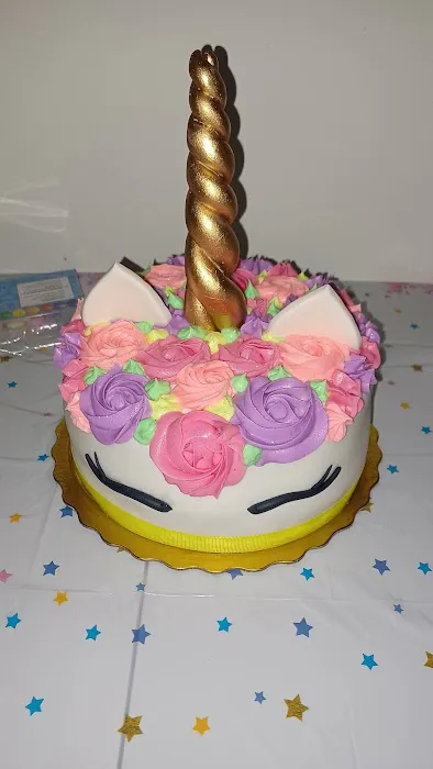 Alejandra's Cake Picture 1