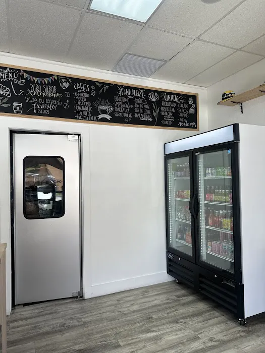 Los Paisas Bakery - Miami Picture 7