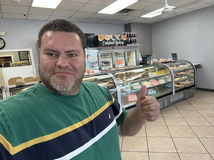 Cakeland Bakery Picture 8
