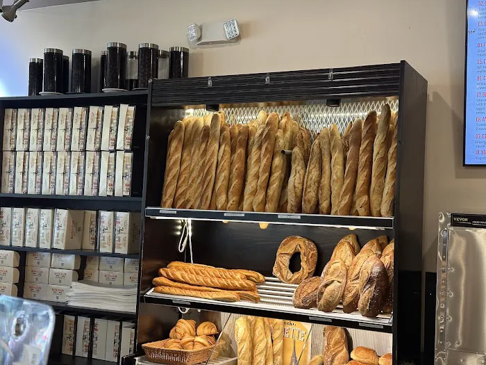 Bonjour French Bakery & Cafe - Kendall Picture 2