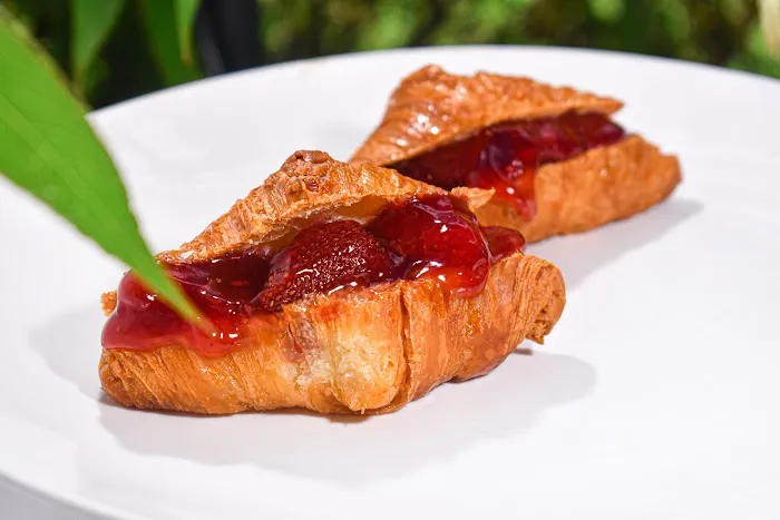 Croissants de Paris Miami Picture 1
