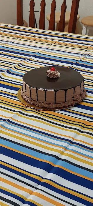 Party Cake Bakery Picture 4