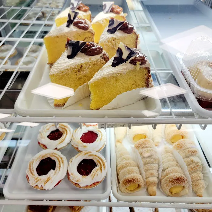 National Cakes Bakery II Picture 6