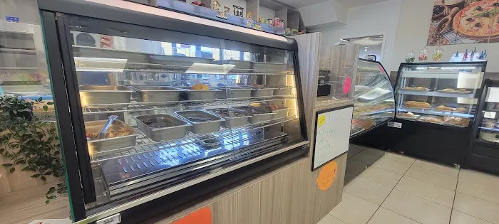 Sabor Colombiano Bakery Picture 6