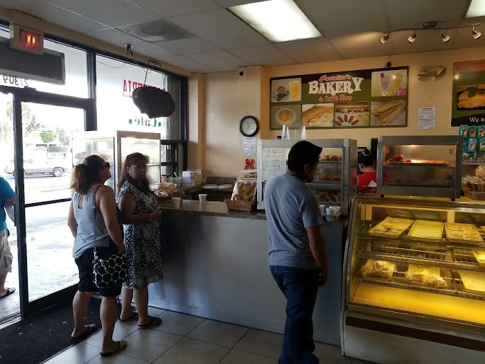 Santa Lucia Bakery Picture 2