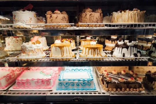 Vicky Bakery Homestead