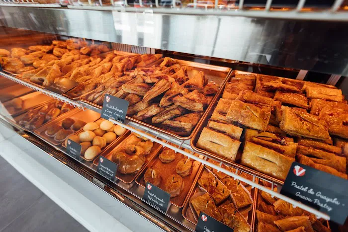 Vicky Bakery Homestead Picture 10