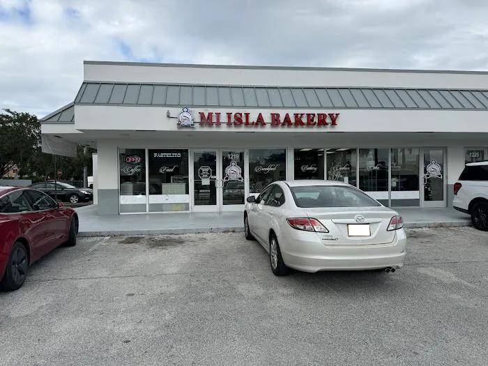 Mi Isla Bakery Picture 2
