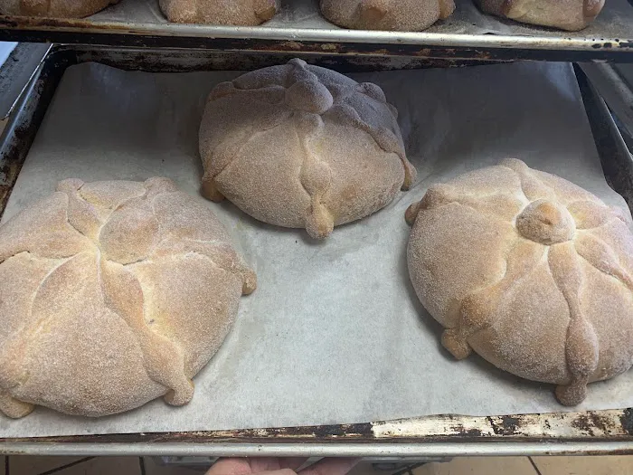 La Patrona Bakery Picture 7