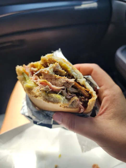 Genesis Bakery Food Truck Picture 7