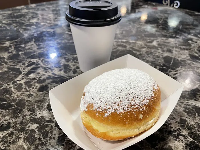 Dolce Bakery & Cafe Picture 6