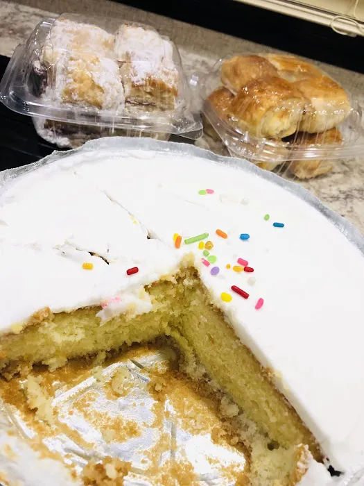 Brenda's Cakes Picture 5