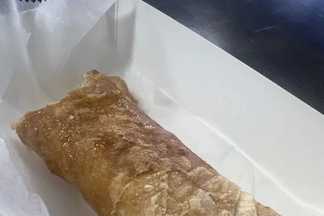 Tainos Bakery & Deli (whisper lakes)