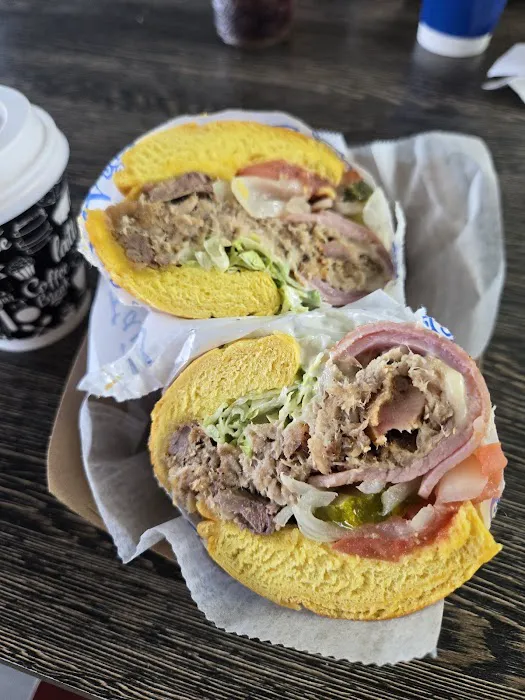 Taino's Bakery & Deli (Kissimmee 192) Picture 6