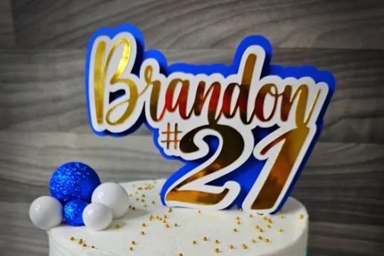 Kennyu2019s Cakes and Bakery