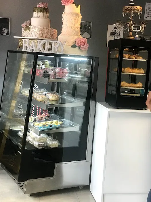 Kenny’s Cakes and Bakery Picture 10