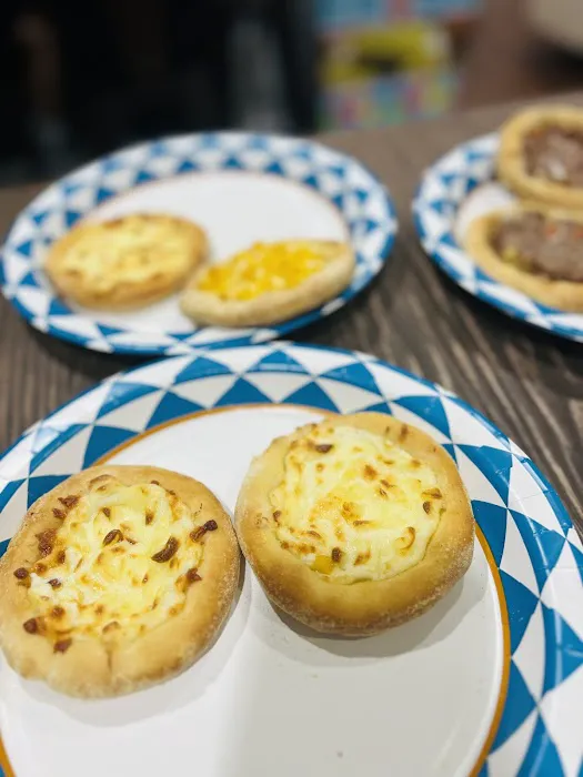 Stars Bakery Picture 5