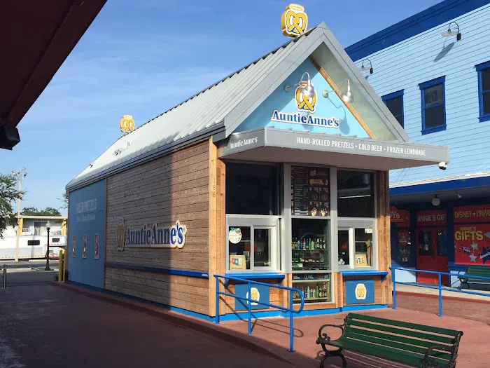 Auntie Anne's Picture 8
