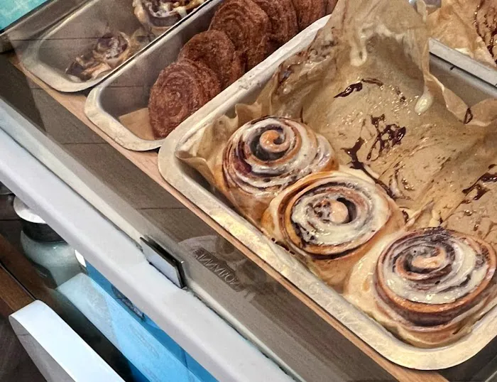 Cinnabon Picture 3