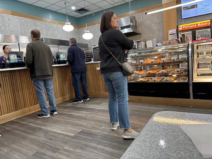 Fortuna Bakery & Coffee - Florida Mall (In-front of H&M) Picture 4