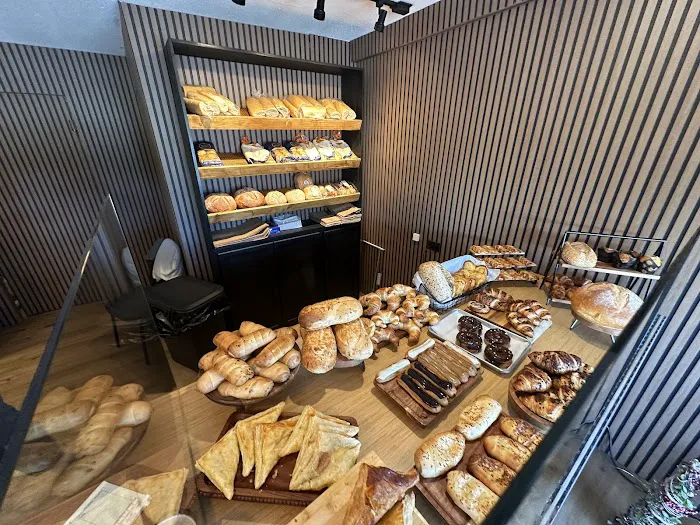 LA ESQUINA DE LA EMPANADA & BAKERY Picture 6