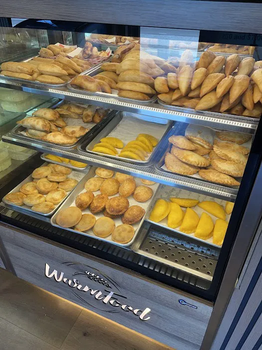 LA ESQUINA DE LA EMPANADA & BAKERY Picture 5